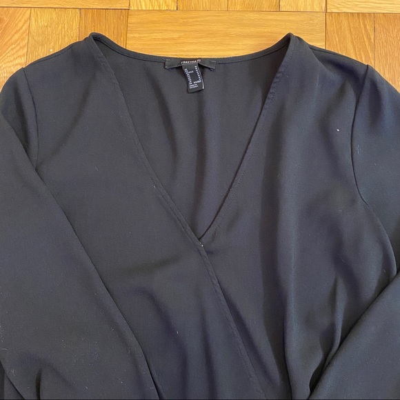 Top - Picture 2 of 3